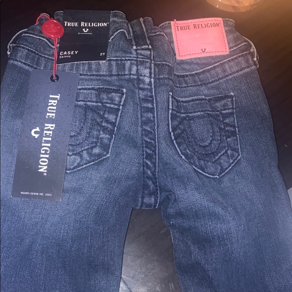 Babygirl True religion jeans pink buttons andlabel